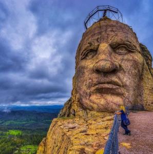 مجسمه سنگی کوه لاکوتا اوگالا در ایالات متحده آمریکا