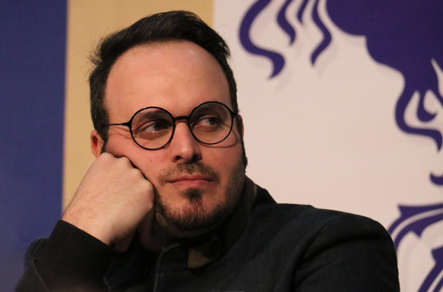 سوال جنجالي خبرنگار از مهدويان: قبول داريد هم شيشليک خور نظاميد و هم جريان روشنفکري؟!