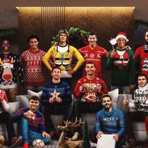 پوستر جالب «بلیچر ریپورت» از کریسمس مشهورترین فوتبالیست ها