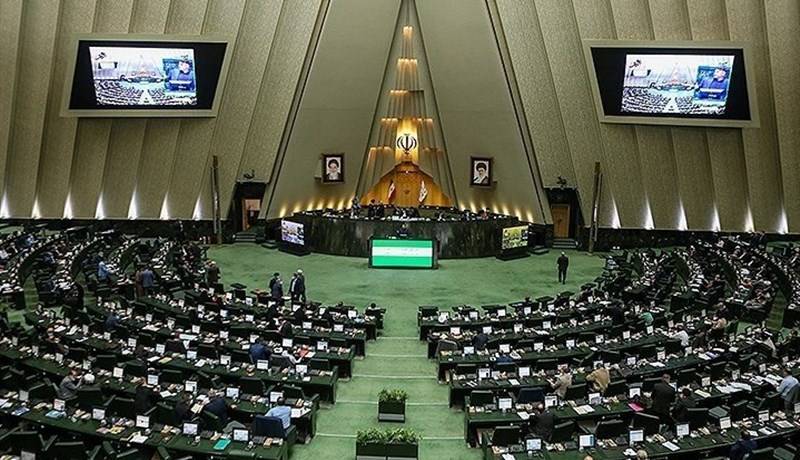 سخنان جنجالی نماینده چابهار درباره حوادث زاهدان؛ نایب رئیس واکنش نشان داد