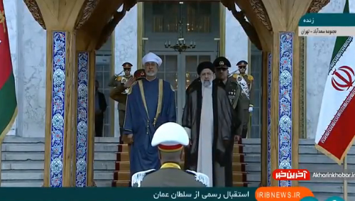 استقبال رسمی رئیس‌جمهور از سلطان عمان
