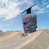 مجسمه 12.5 متری در چین