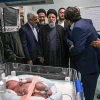 عکس/ افتتاح بیمارستان امام خمینی(ره) شهریار با حضور رئیس‌جمهور