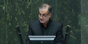 حمله تند نماینده مجلس به عبدی: پیاده‌نظامِ بی‌مصرفِ اسب‌های مرده اصلاحاتی‌ها هستید!