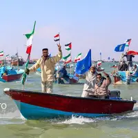 عکس/ رژه مشترک بسیج دریایی ایران و عراق در اروندرود