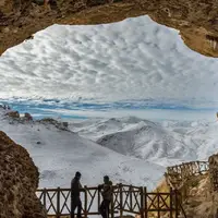 منظره‌ زیبای زمستانی از غار کرفتو در کردستان 