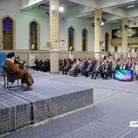 عکس/ تصویری از دیدار صبح امروز تولیدکنندگان و فعالان اقتصادی کشور با رهبر انقلاب