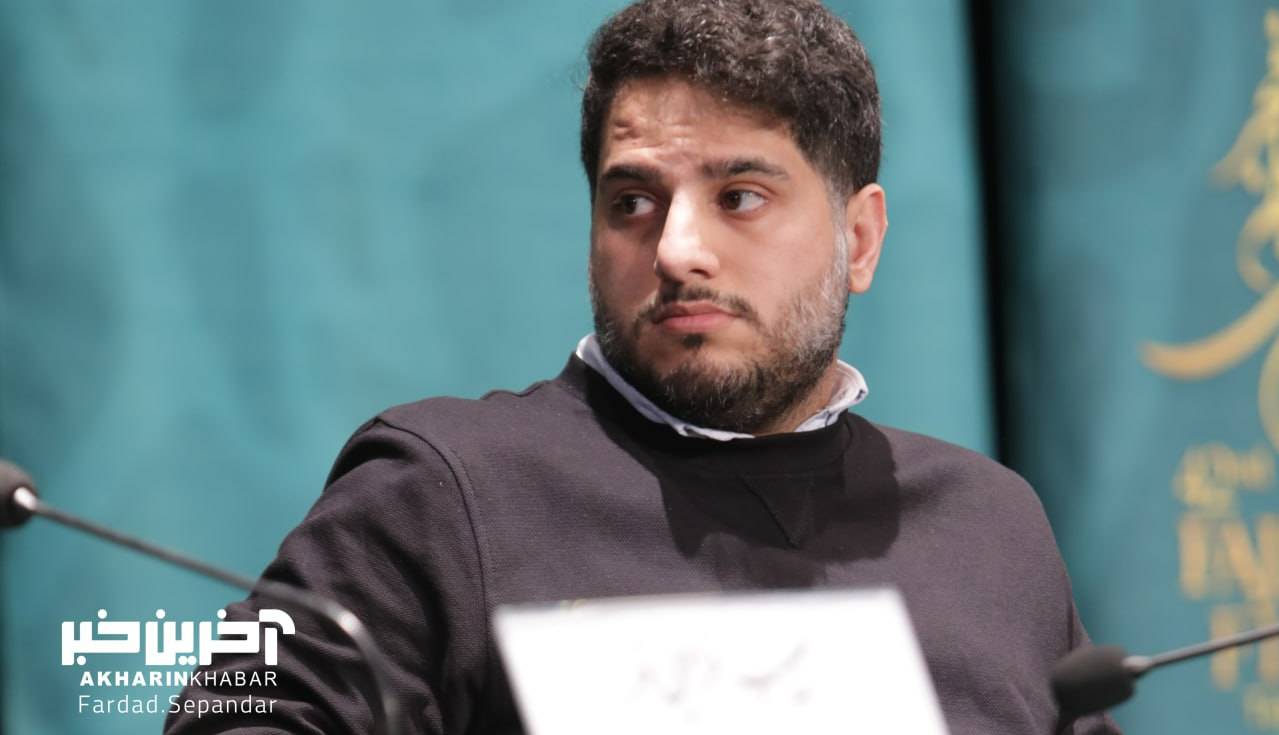واکنش نویسنده «بی بدن» به جنجالی که الناز شاکردوست درست کرد