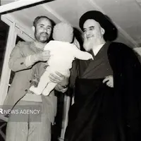عکس/ تصاویری نوستالژیک از ورود امام خمینی(ع) به وطن