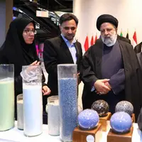 عکس/ بازدید رئیس جمهور از خانه نوآوری و فناوری ایران