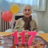 جشن تولد 117 سالگی «ماریا برانیاس» پیرترین زن جهان در اسپانیا