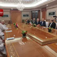 عکس/ دیدار دوجانبه وزیران امور خارجه ایران و عمان
