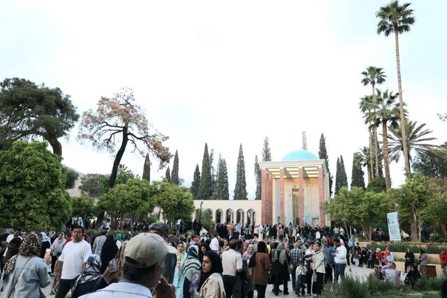 ‌ بازدید بیش از 35 هزار نفر از آرامگاه سعدی در یادروز شیخ اجل