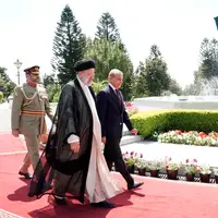 عکس/ مراسم استقبال رسمی از آیت‌الله رئیسی در کاخ نخست وزیری پاکستان