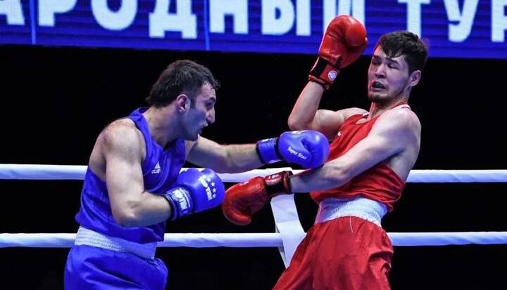 بوکسور بجنوردی در مسابقات بین‌المللی بیشکک قرقیزستان نقره‌ای شد