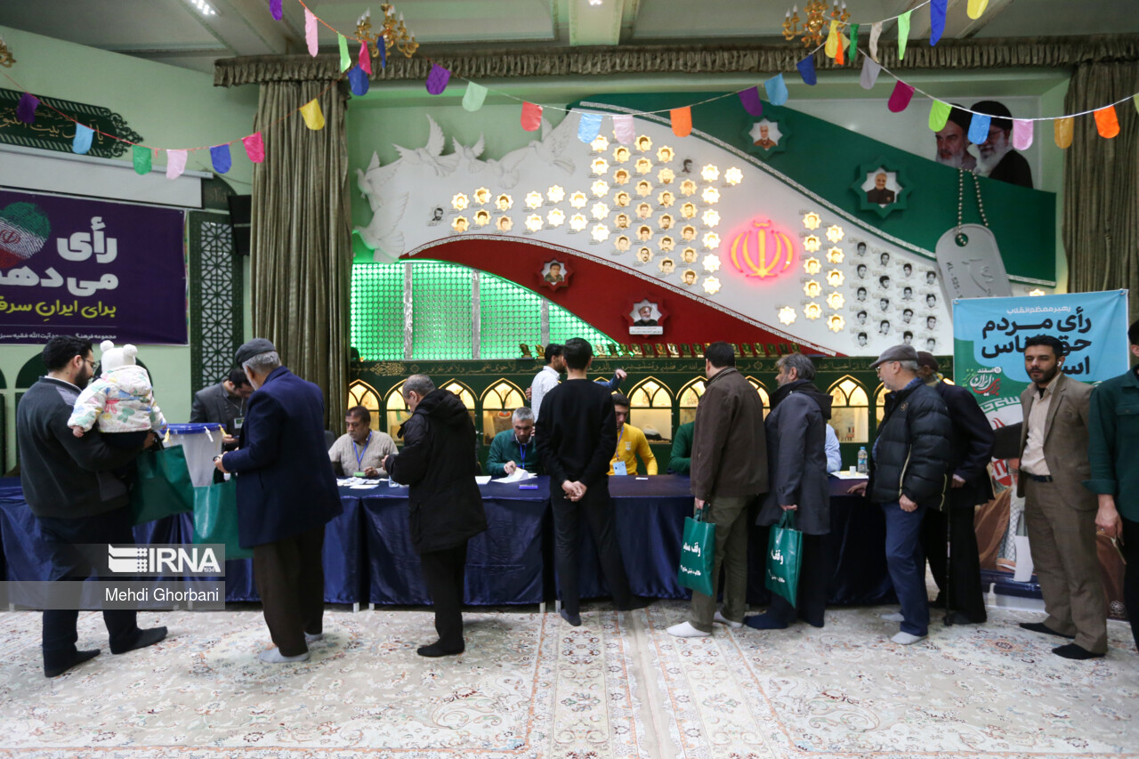 برپایی 1064 شعبه اخذ رأی در مشهد و کلات برای دور دوم انتخابات