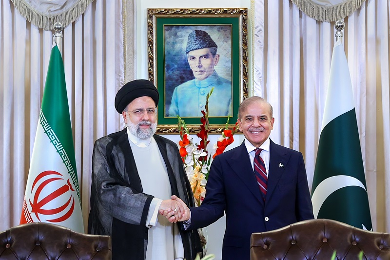 بیانیه مشترک تهران و اسلام‌آباد؛ مرز مشترک 2 کشور باید «مرز صلح و دوستی» باشد