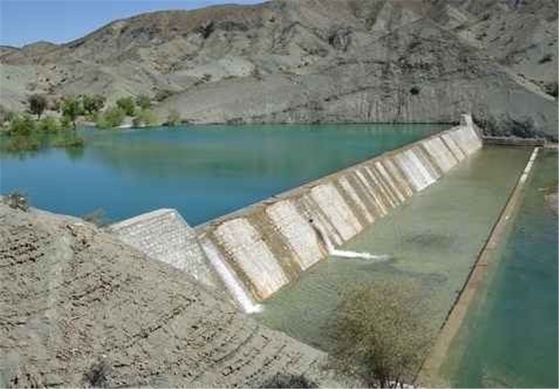ذخیره 30 میلیون مترمکعب آب در بند‌های خاکی و ملاتی استان اصفهان