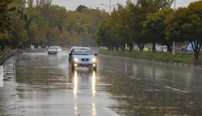 رگبار باران آذربایجان غربی را فرا می‌گیرد