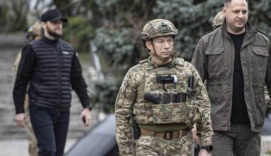 ژنرال ارشد اوکراین به عقب‌نشینی «تاکتیکی» از 3 روستا اذعان کرد