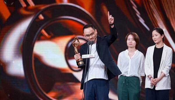 جشنواره فیلم پکن برندگانش را شناخت؛ تجلیل از چن کایگه با حضور ییمو