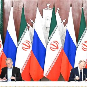 پوتین معاهده جامع راهبردی با ایران را امضا کرد