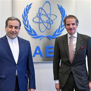 گفتگوی وزیر خارجه با گروسی؛ عراقچی به اروپا هشدار داد