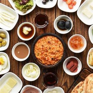 اهمیت صبحانه با سند و مدرک!