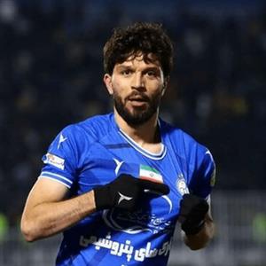 کارت بازی هافبک استقلال صادر شد