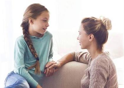 چالش هفتگی/ اگه قرار بود فقط یک نصیحت به دختر ۱۸ سالهی خودت بکنی، چی بهش میگفتی؟