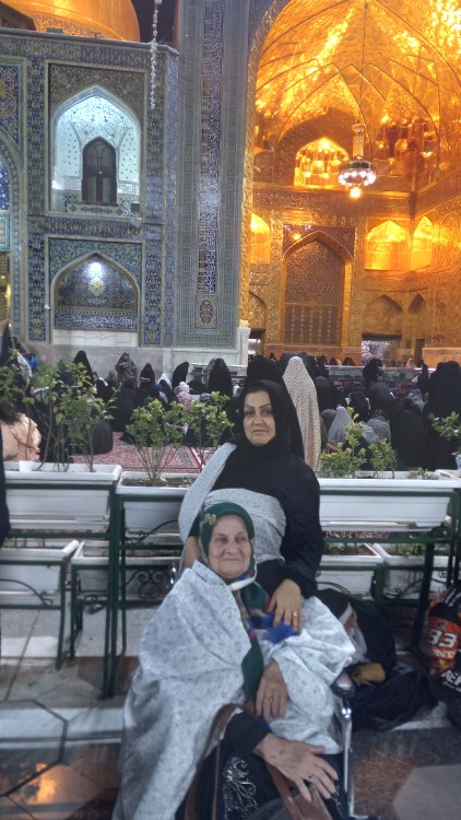 مادر‌بزرگ‌مهربان