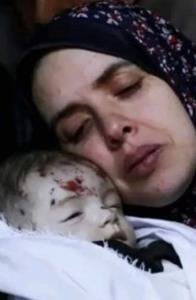 غزه... آه آه از غم سنگین مادر