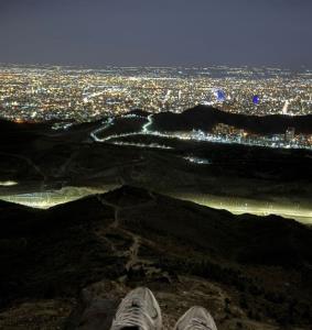 کجا‌رویم‌ازاین‌عالم‌خرا‌ب‌کجا؟!