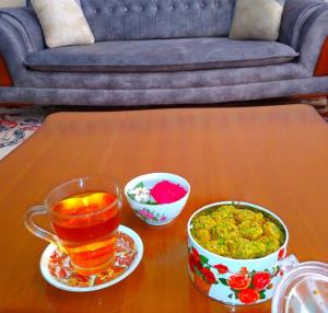 و چای☕️🫖
دغدغه عاشقانه ی خوبیست🍂
برای با تو نشستن 🍂عصرتون