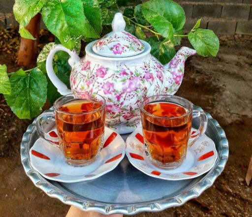 بفرما چای تازه دم. نوش نگاهتون 🌹