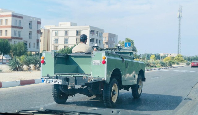 این چیه اومده کیش😳