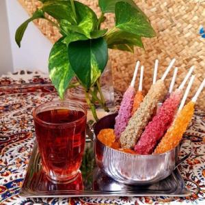 بفرما چای نوش نگاهتون 🌹☕☕🌹🌹