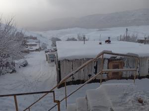 بارش برف دیروز وامروز 🌨🌨🌨