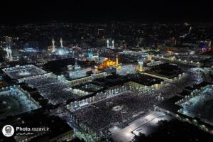 📸 تصویر هوایی از حرم رضوی در شب قدر 