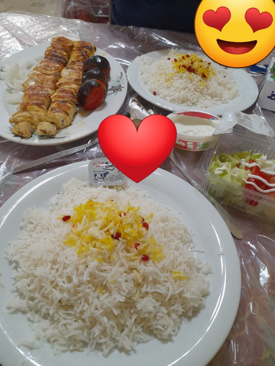 بفرمایید ناهار 😄✋️