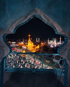 أَلسَّلٰامُ عَلَیکَ یٰا عَلی اِبنِ موسَی أَلرّضٰآ أَلمُرتَضٰ