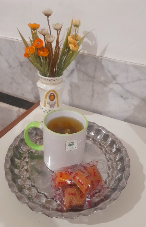 بفرمایید دمنوش مریم گلی 🌼🌼🌼
