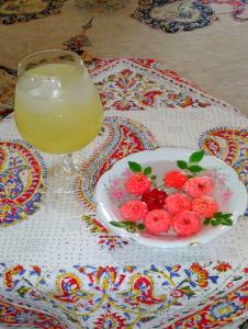 بفرماییدشربت آب لیموتگری🥰یه خاطره هم از اردوی مشهد بگم😄
