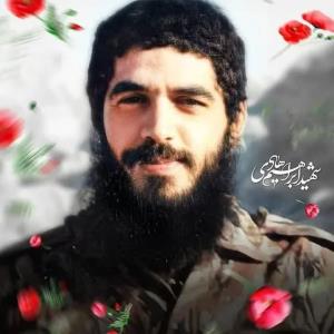 ابراهیم جلو رفت و گفت:"کجایی پهلوون، مغازت چرا بسته است؟