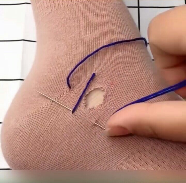 پارگی جورابتو اینجوری بدوز👆