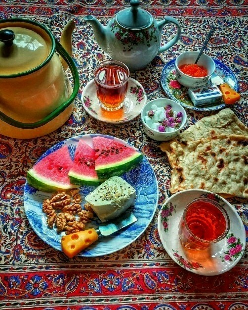 صبحانه خوردی نوش جان انشاالله همیشه شاد باشی انشاالله 