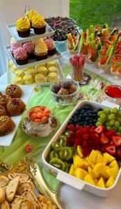 عصرتون شیرین 🍉🍒🍓🥝🍑
