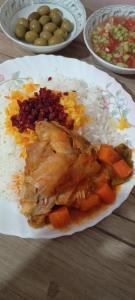 شام دیر وقت ما نوش نگاه تون 👌🤤