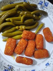 خودم پز😋😋حدس بزن 😊😋😋🤞😉