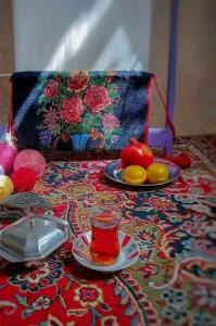 چای عصر بخیر عزیزم نوجان خوش بگذره انشاالله 